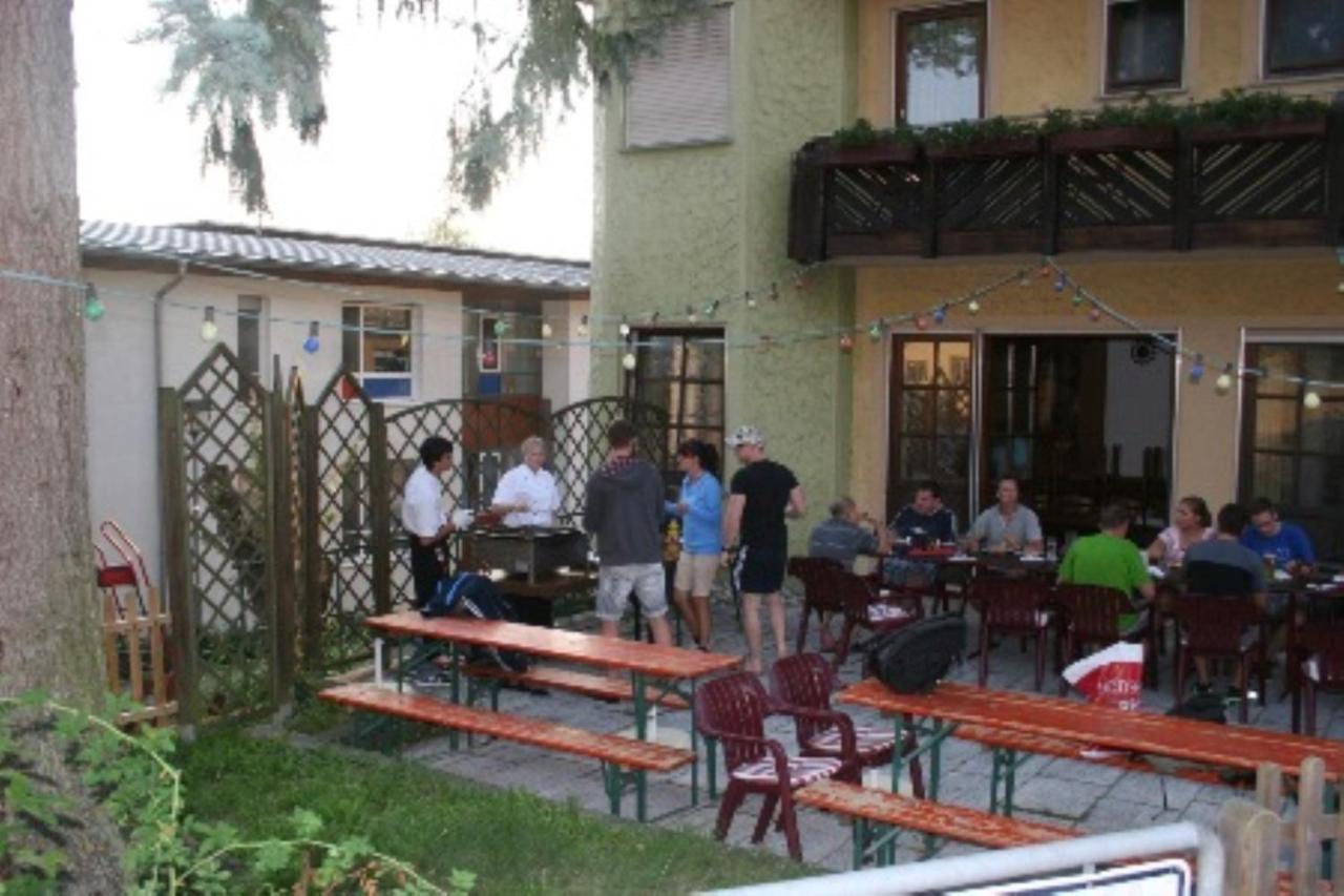 Landgasthof Zur Krone Krautheim Exteriör bild